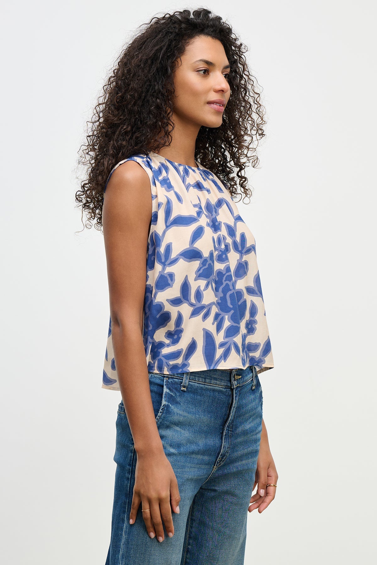 KATERINA TOP
