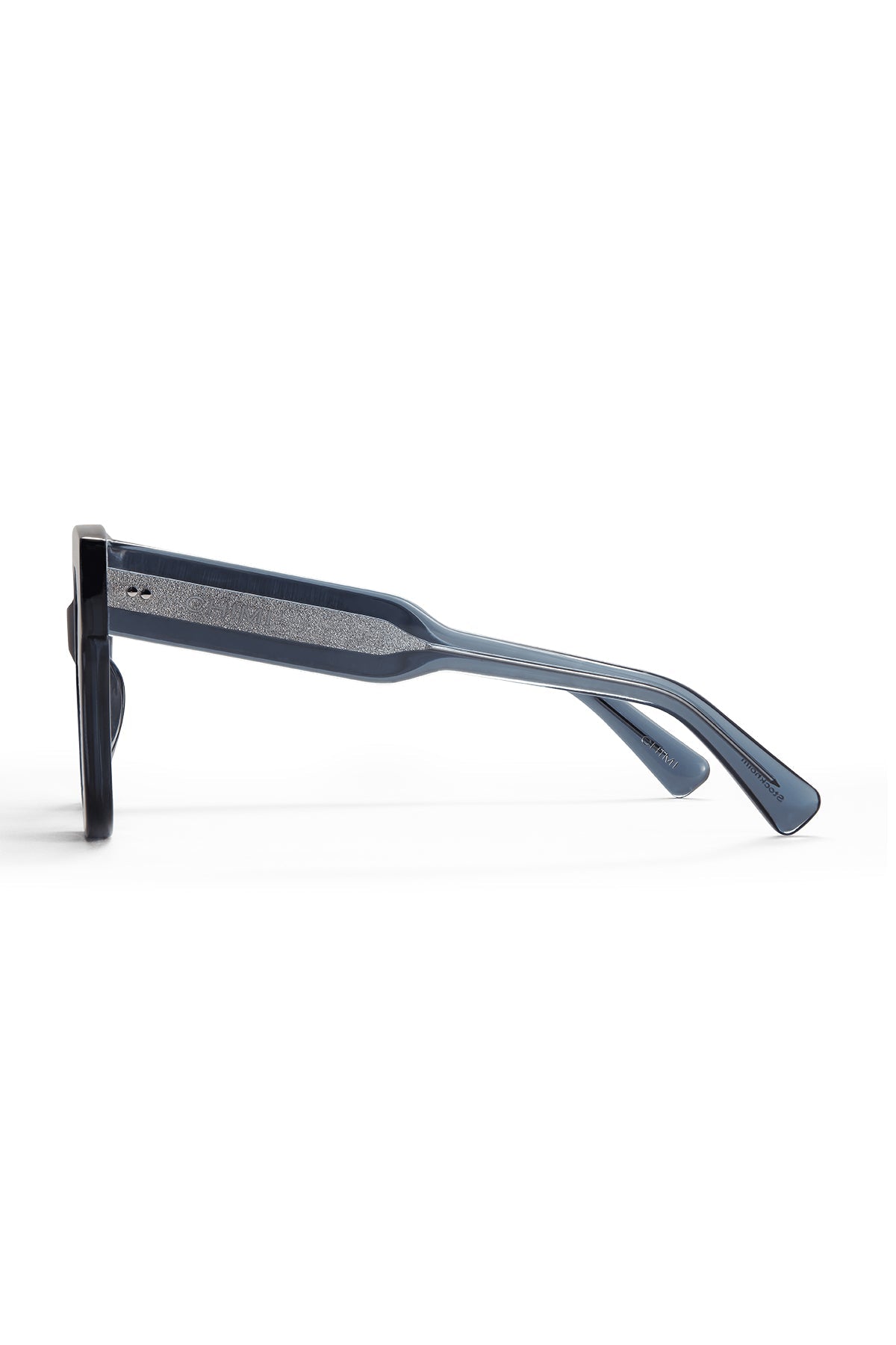08 SUNGLASSES BY CHIMI