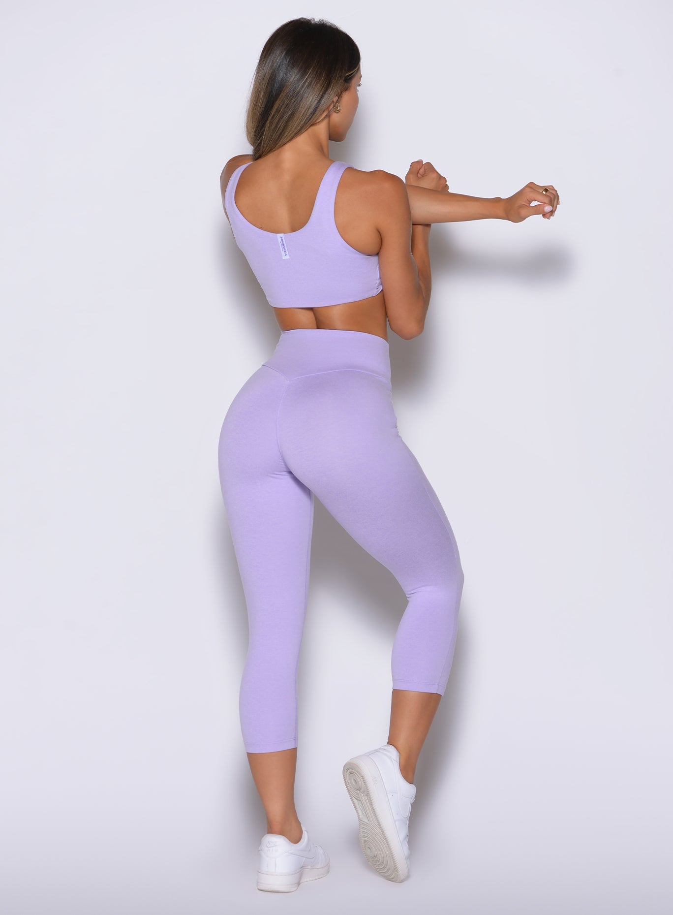 Contour Capri Leggings
