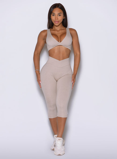 Contour Capri Leggings