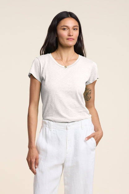ODELIA TEE