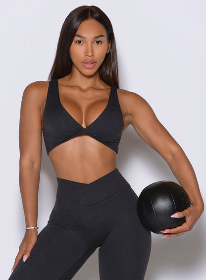 Peak Twist Bra