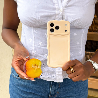 Wavy Phone Case - Peachy Yellow
