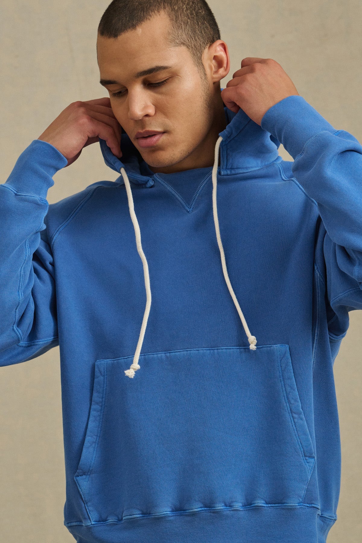 BRODIE HOODIE