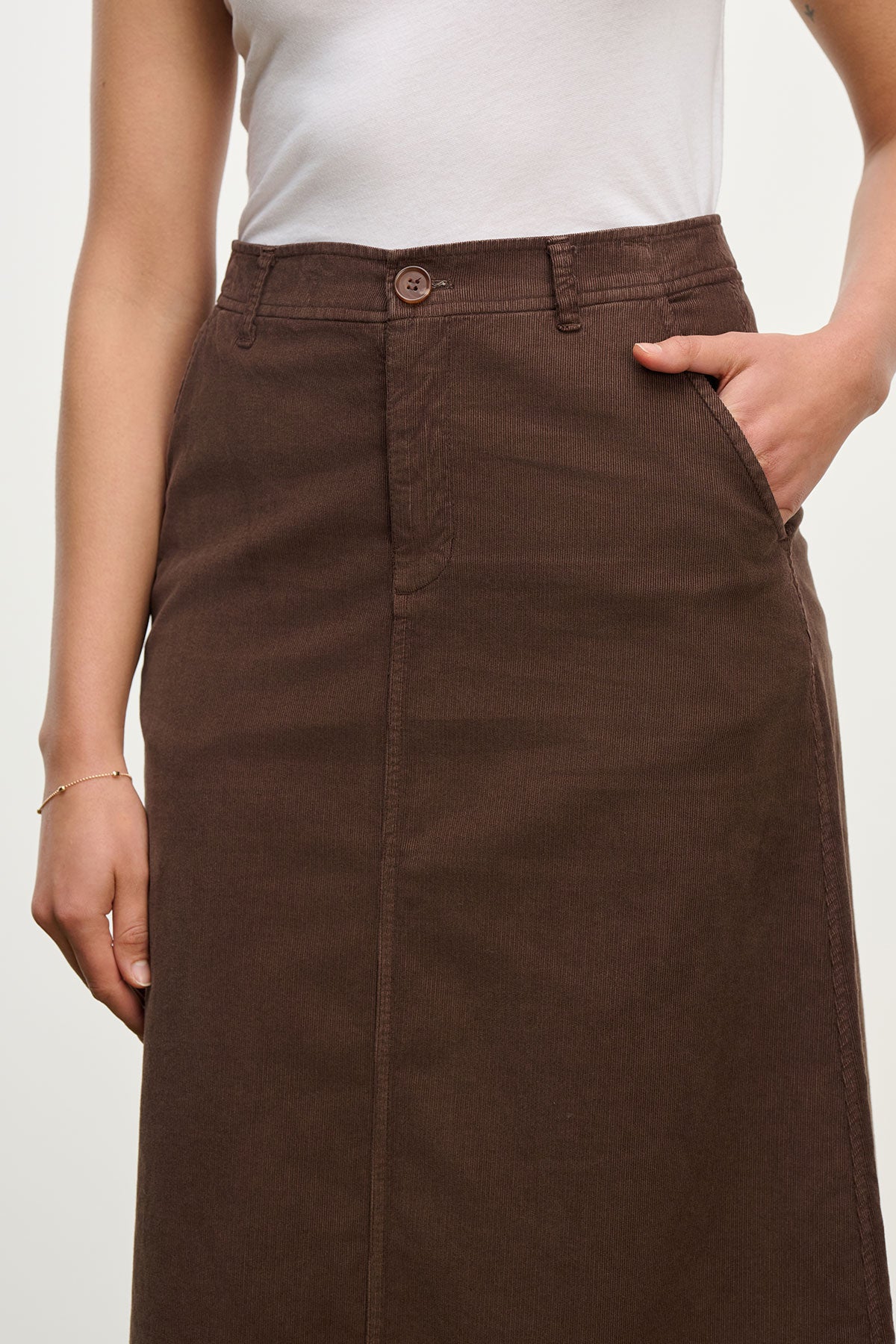 FIA CORDUROY SKIRT