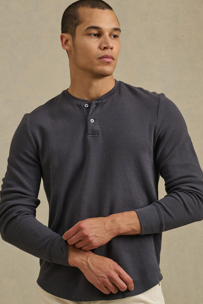 ARNOLD HENLEY