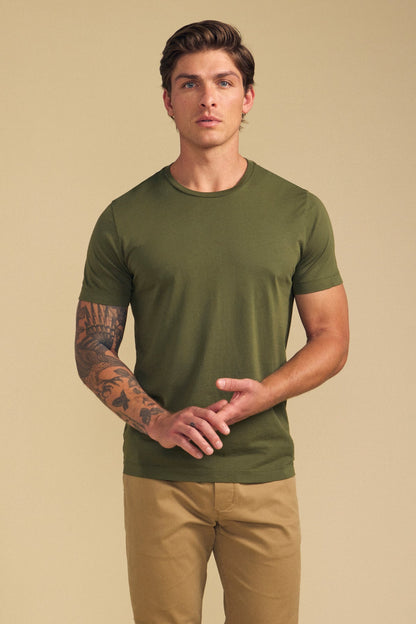 HOWARD TEE