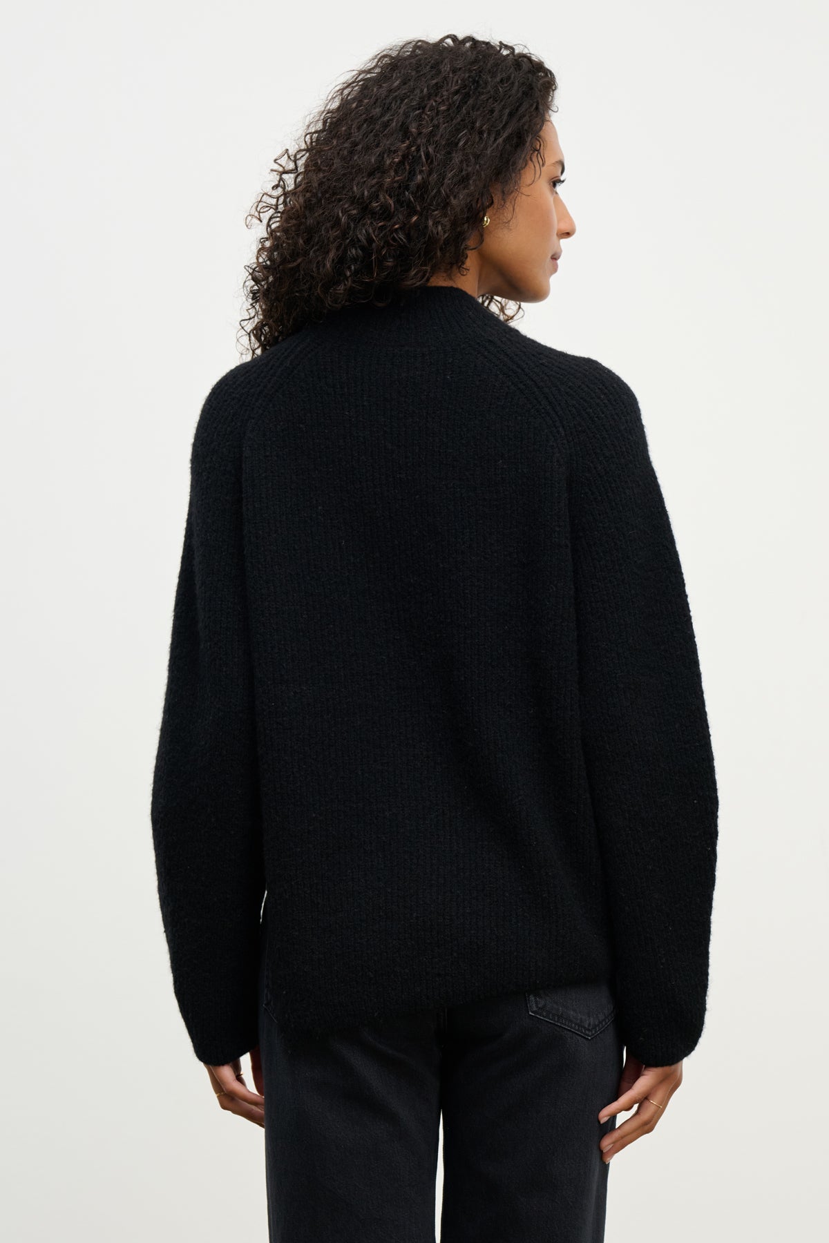 LESA SWEATER