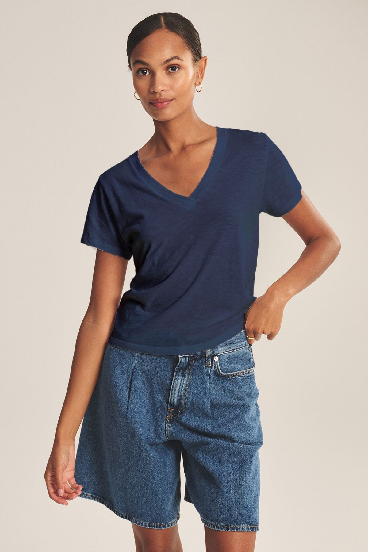 ELISHA TEE