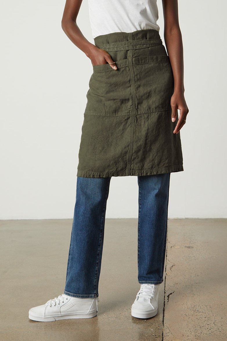 LINEN APRON