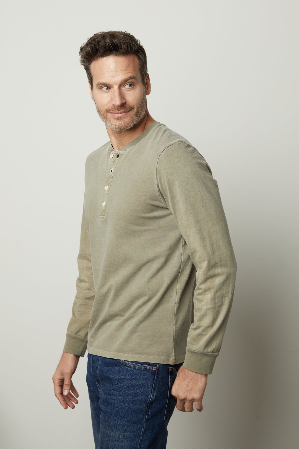 REMI HENLEY
