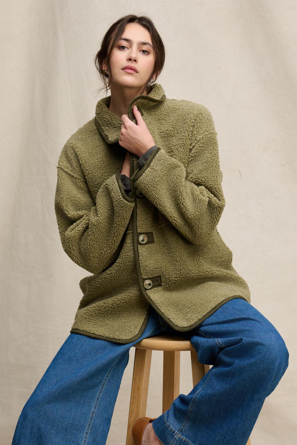 SHONA SHERPA REVERSIBLE JACKET