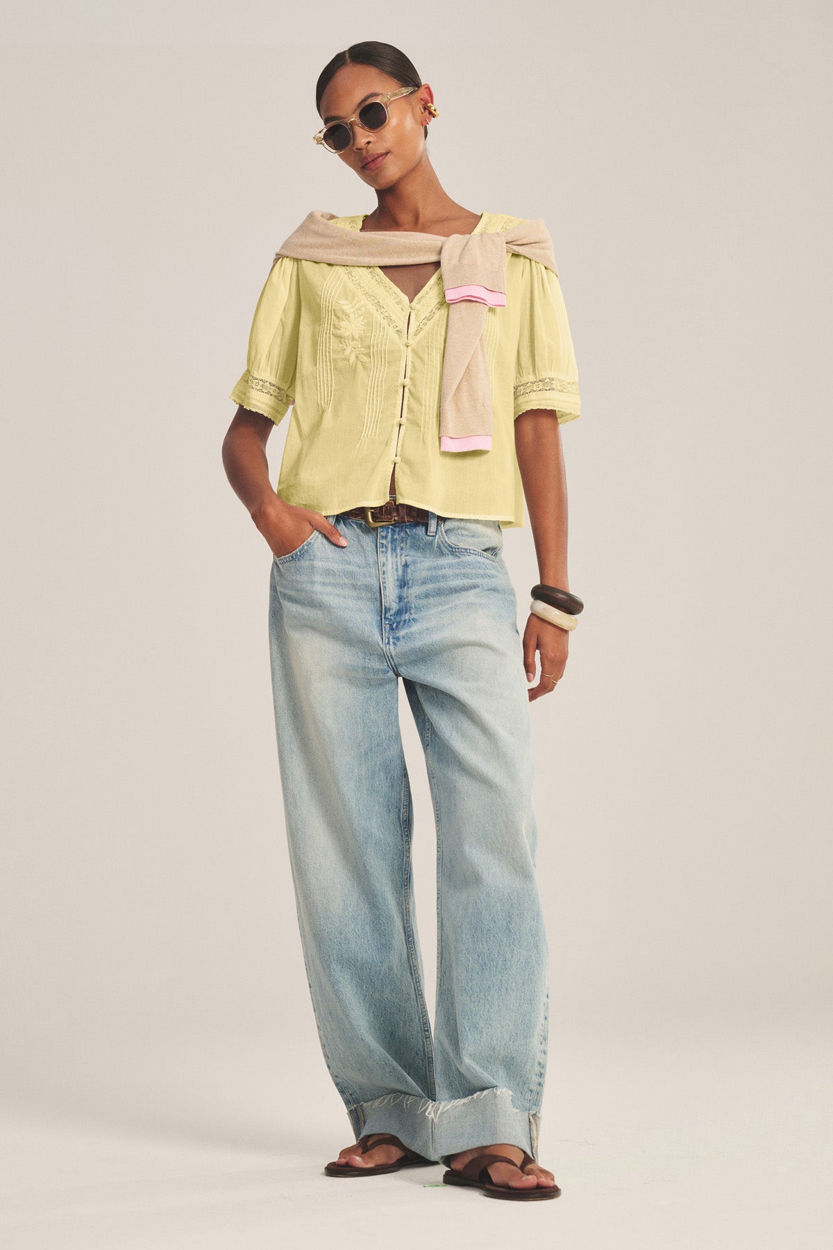MAVIS TOP