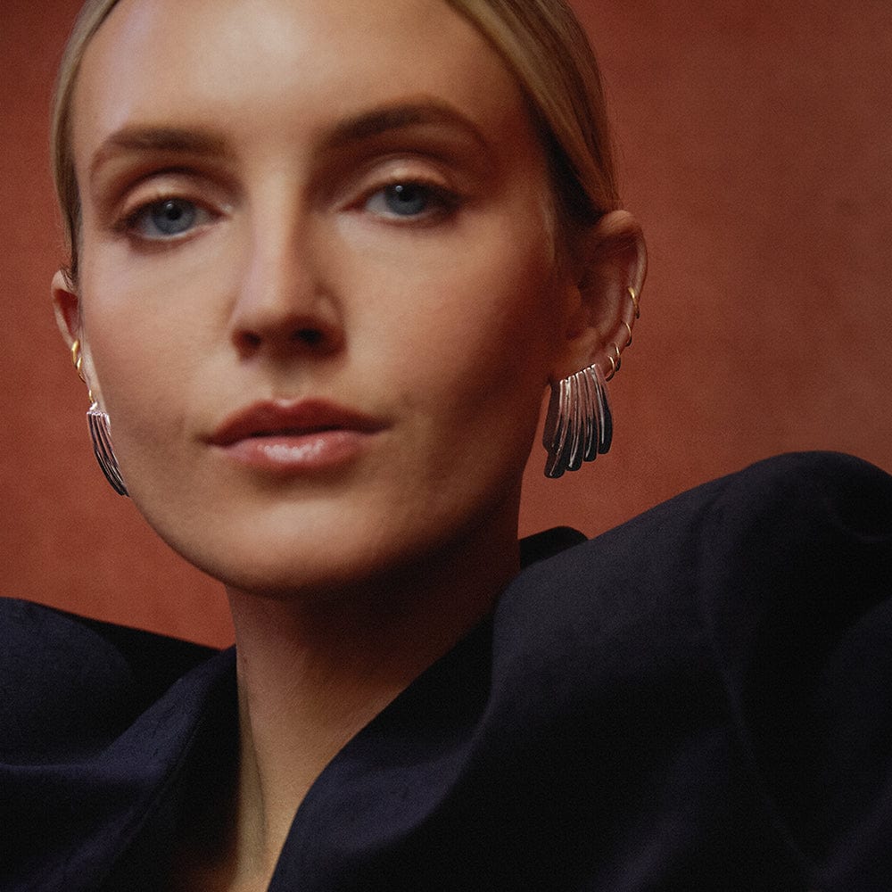 Polly Wave Stud Earrings Silver Plate