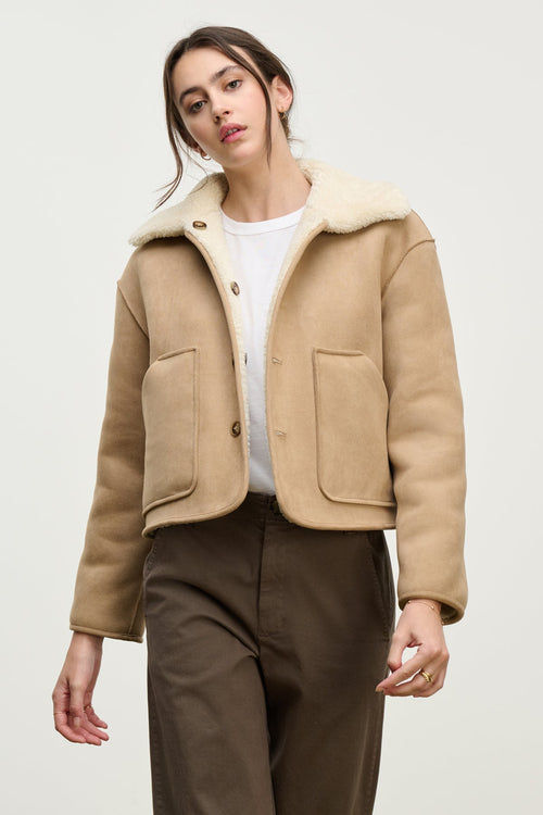 AMARA SHERPA REVERSIBLE JACKET