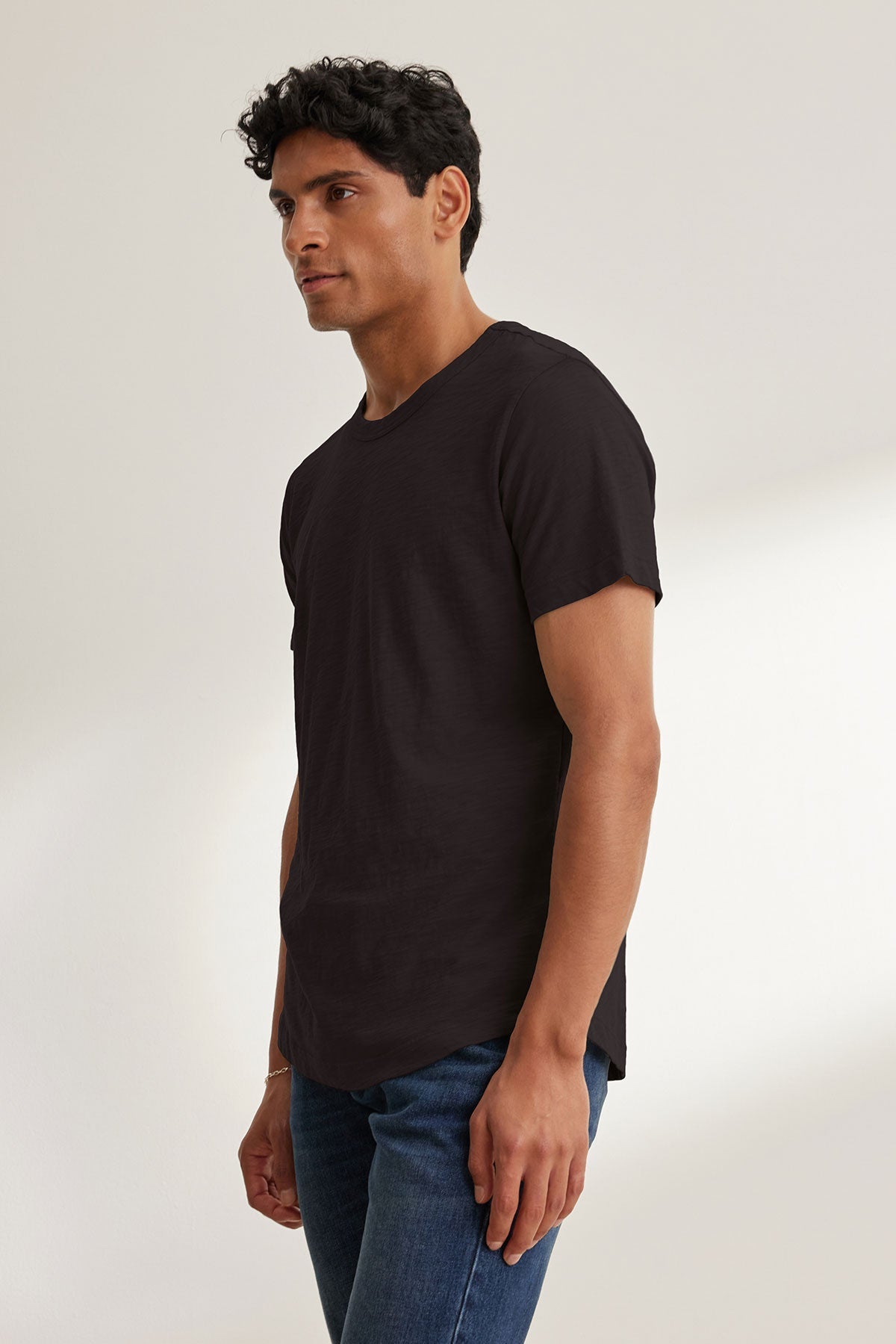 AMARO TEE