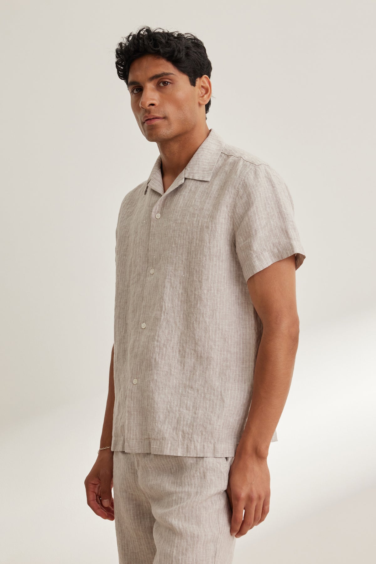 JULIUS LINEN SHIRT