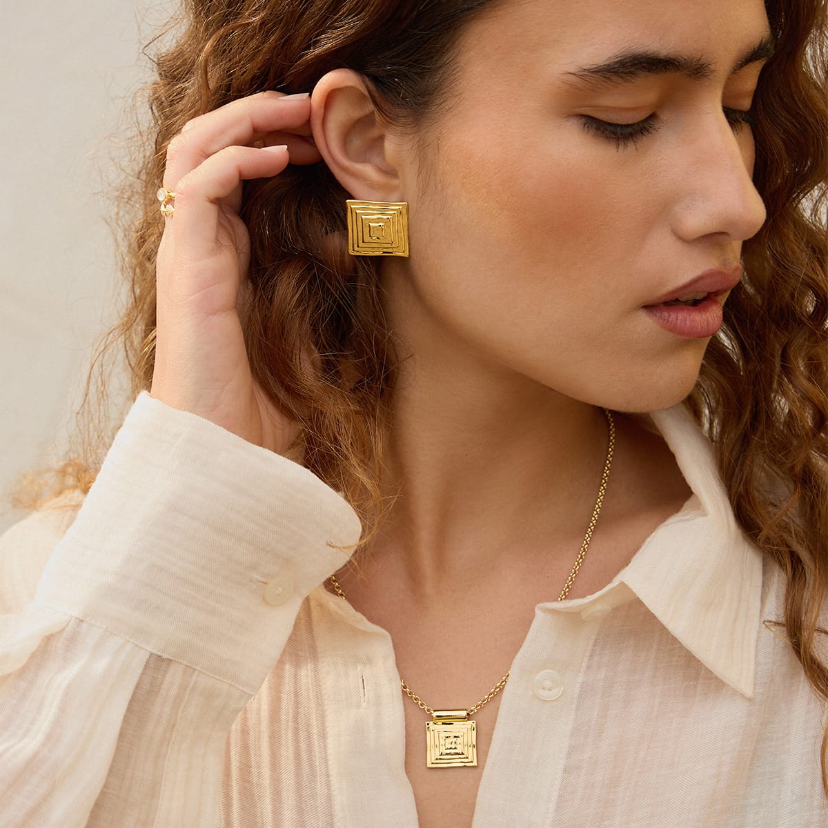Strata Square Pendant Necklace 18ct Gold Plate