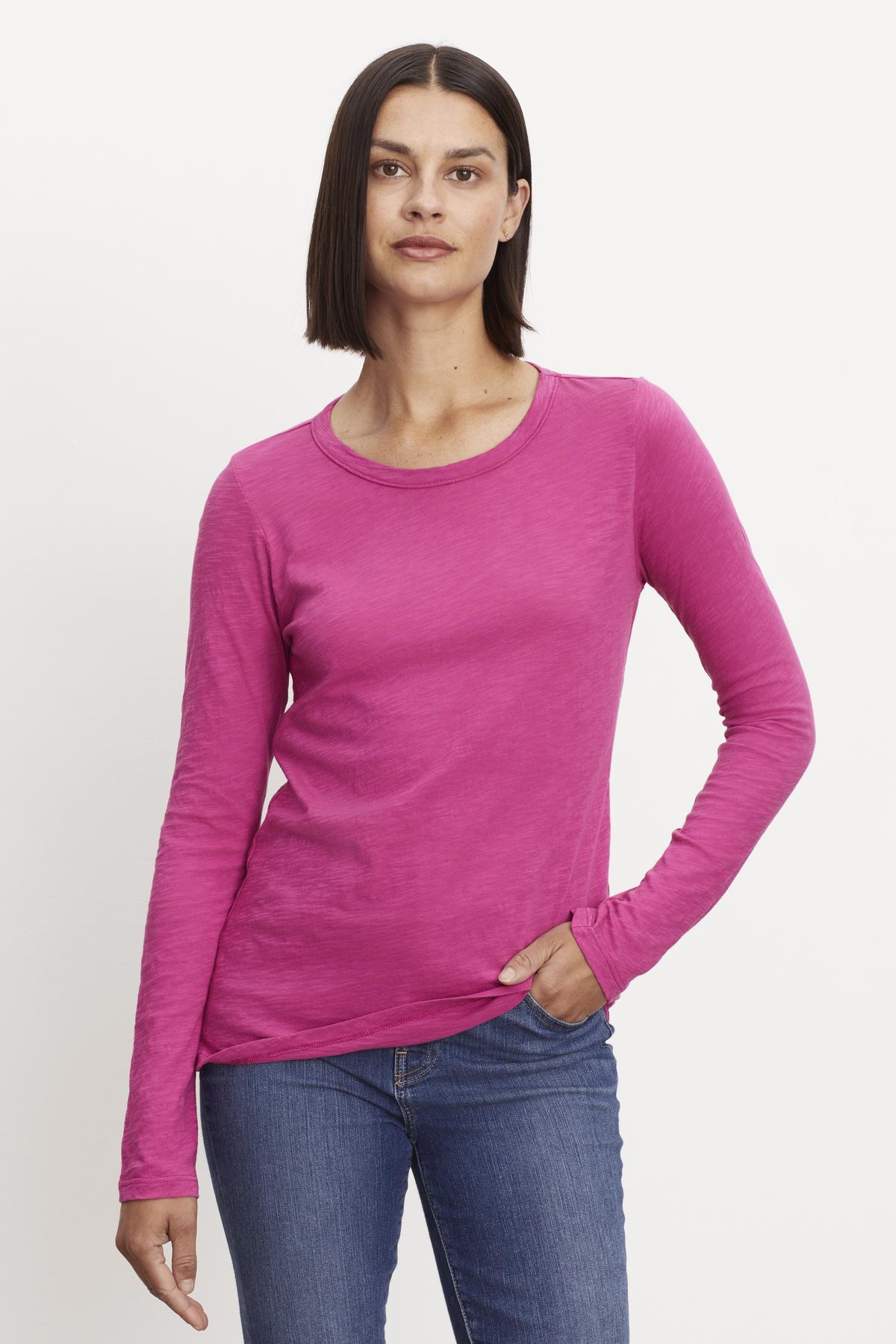 LIZZIE TEE