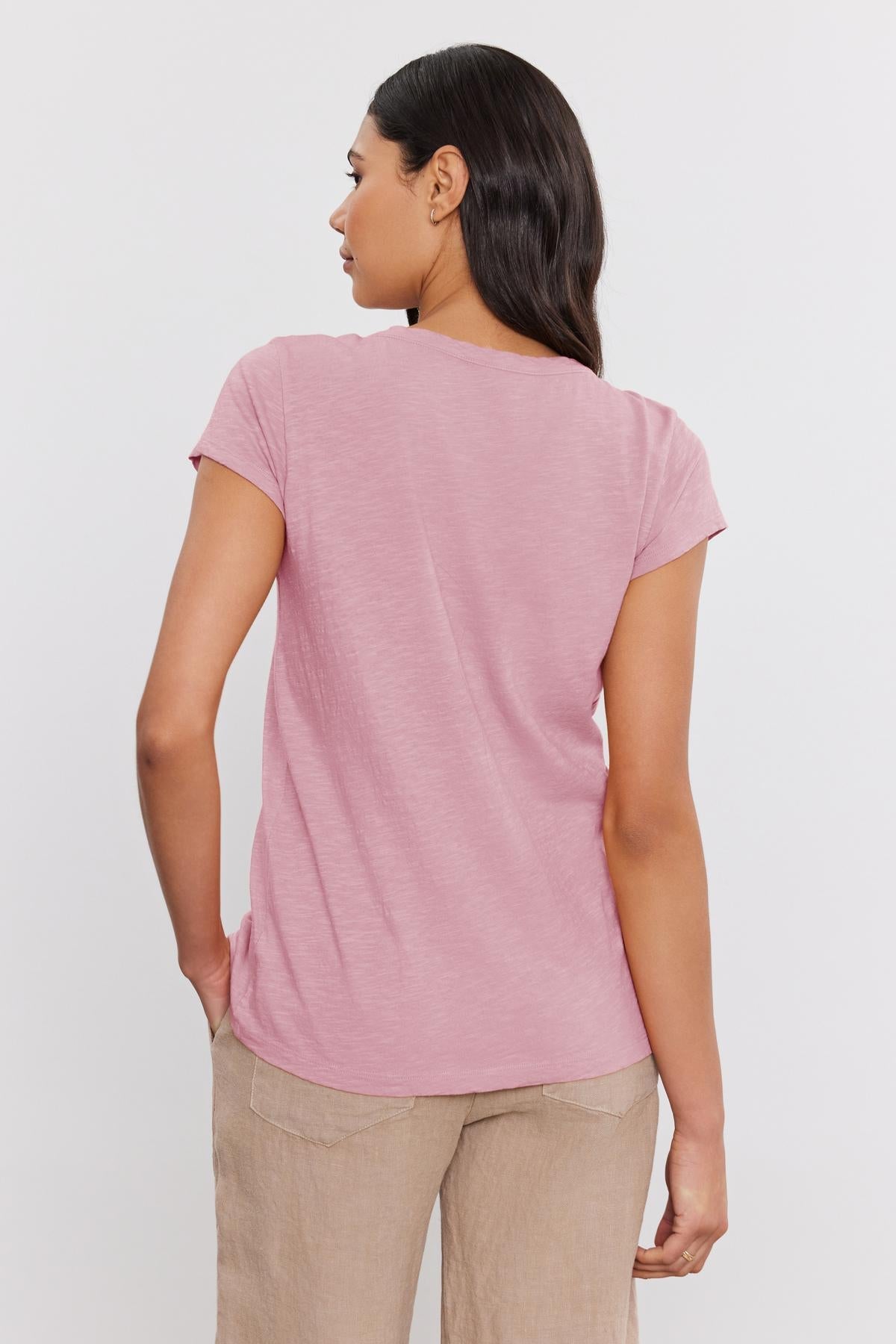 KIRA TEE