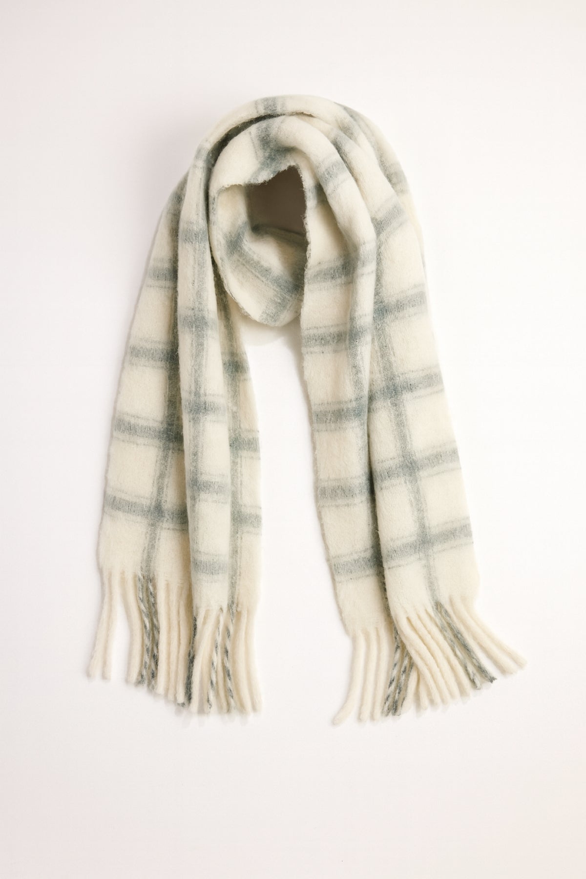 WARM WINDOW PLAID SCARF