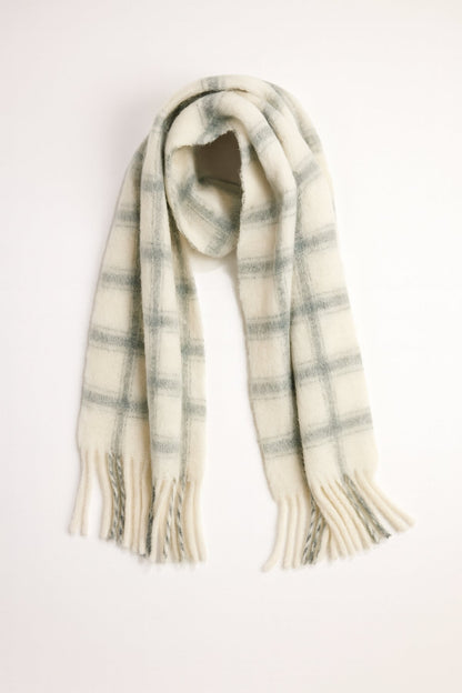 WARM WINDOW PLAID SCARF