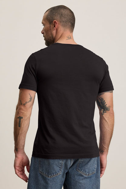 HOWARD TEE