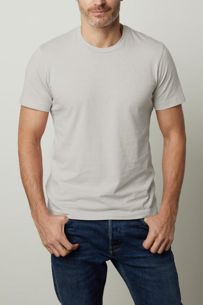 HOWARD TEE