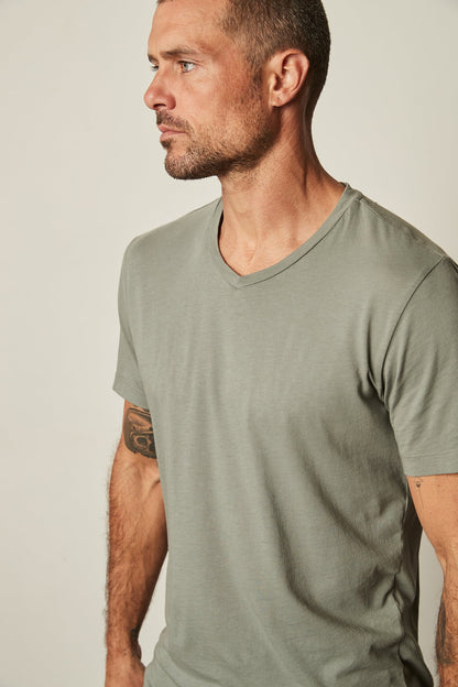 SAMSEN WHISPER CLASSIC V-NECK TEE