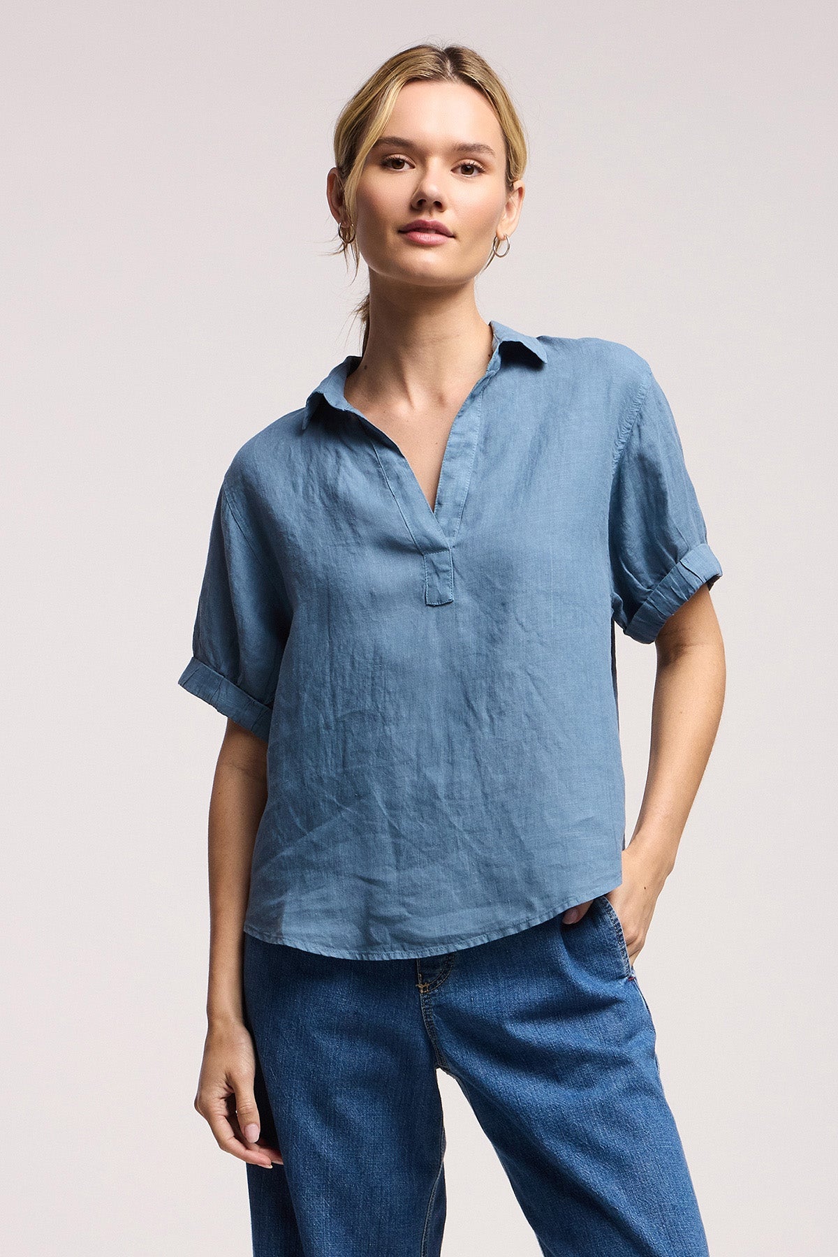 VIVICA LINEN TOP